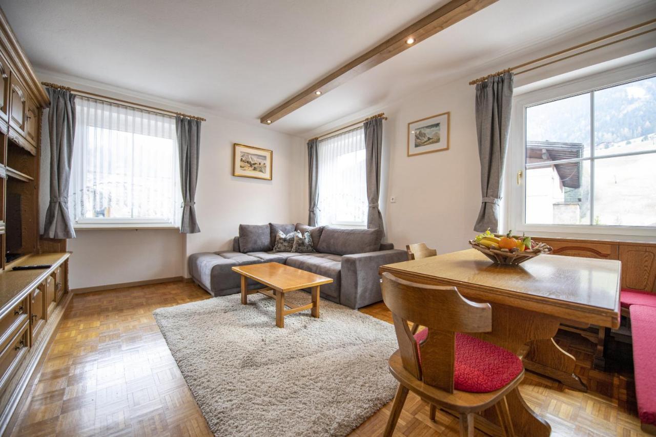 Apartments Stua Da Carlo Ortisei Ngoại thất bức ảnh
