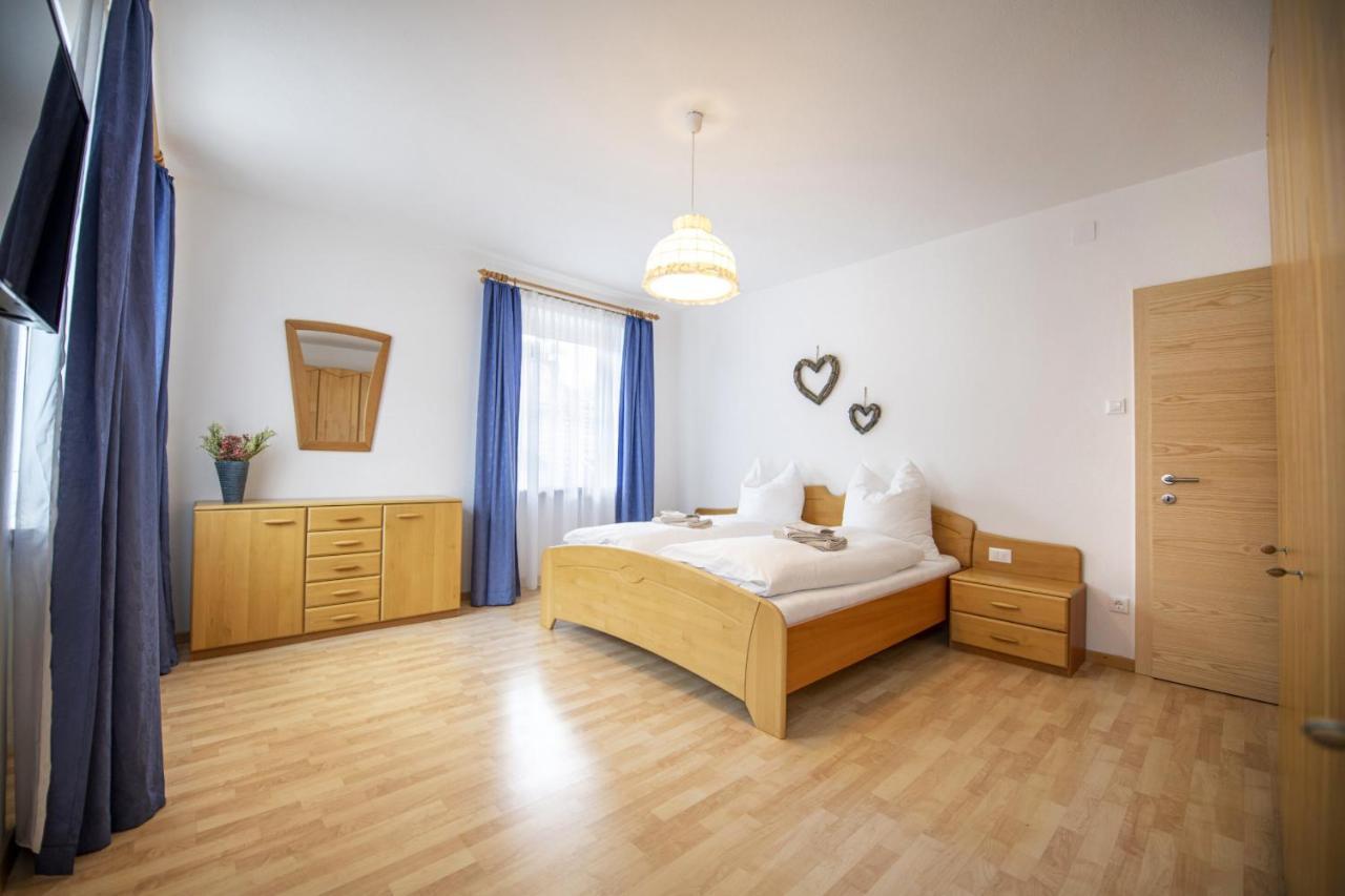 Apartments Stua Da Carlo Ortisei Ngoại thất bức ảnh