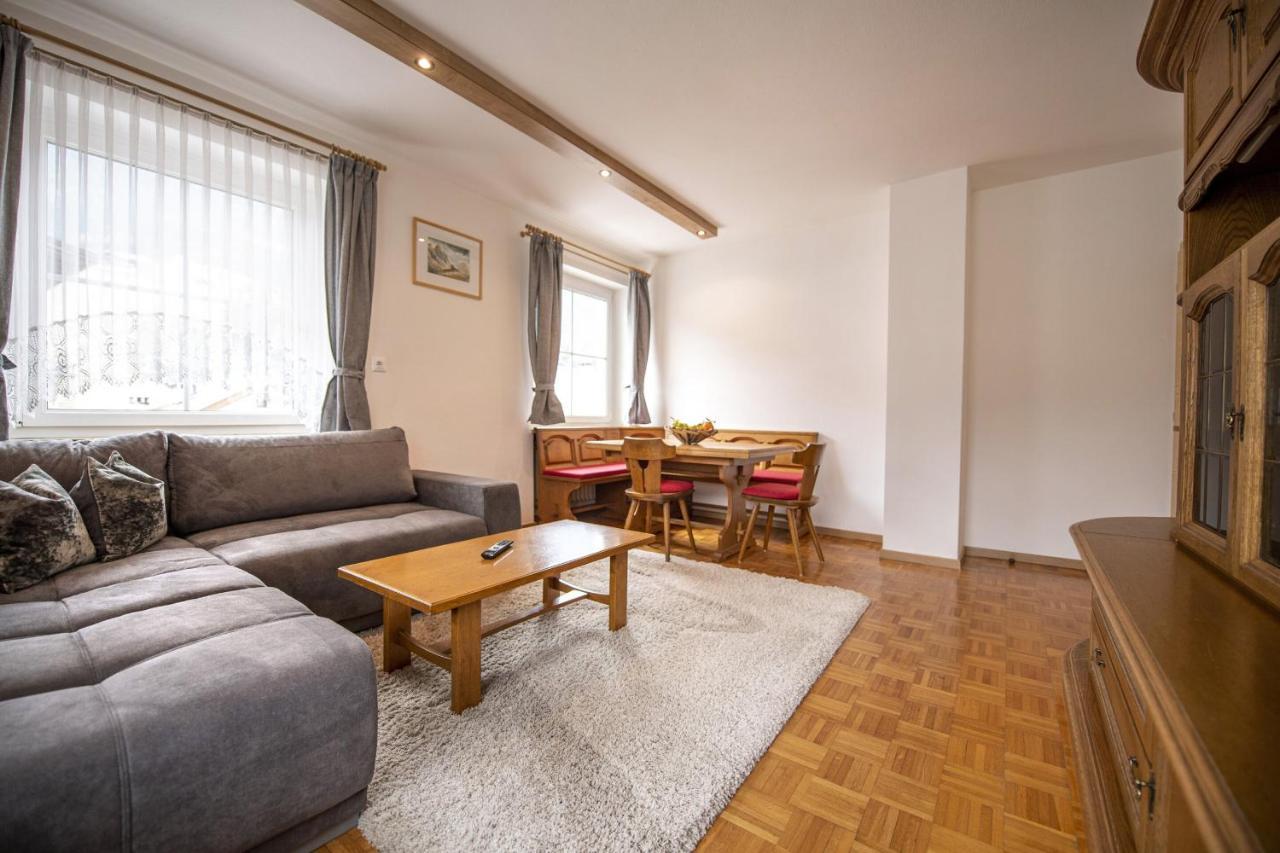 Apartments Stua Da Carlo Ortisei Ngoại thất bức ảnh